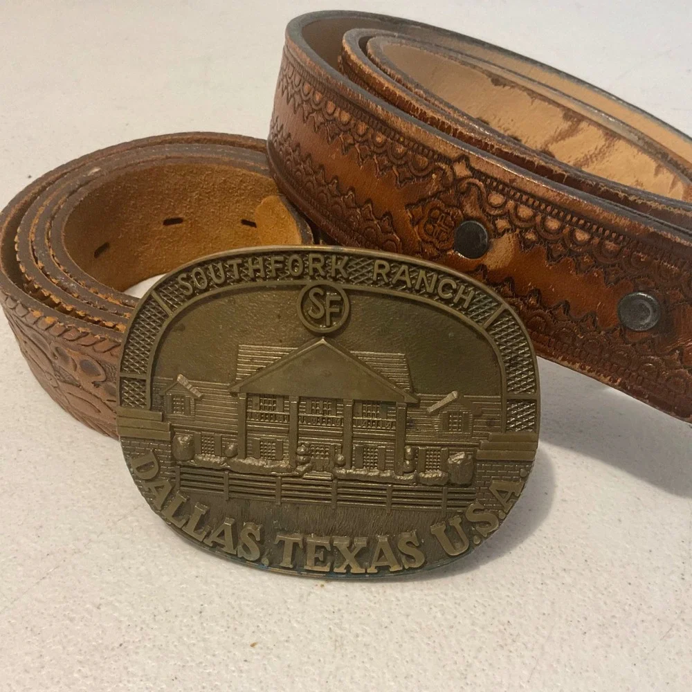 Vintage 1985 Southfork Ranch Dallas Texas Belt Buckle & 2 Leather Belt's
